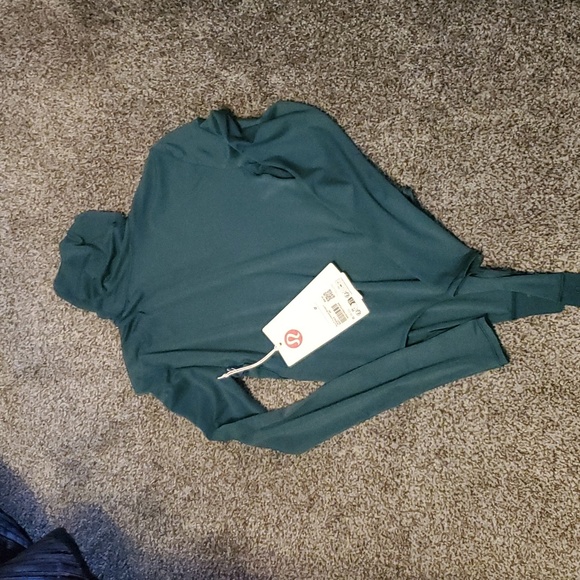 #208 NWT Lululemon Bodysuit t266 - Picture 5 of 7